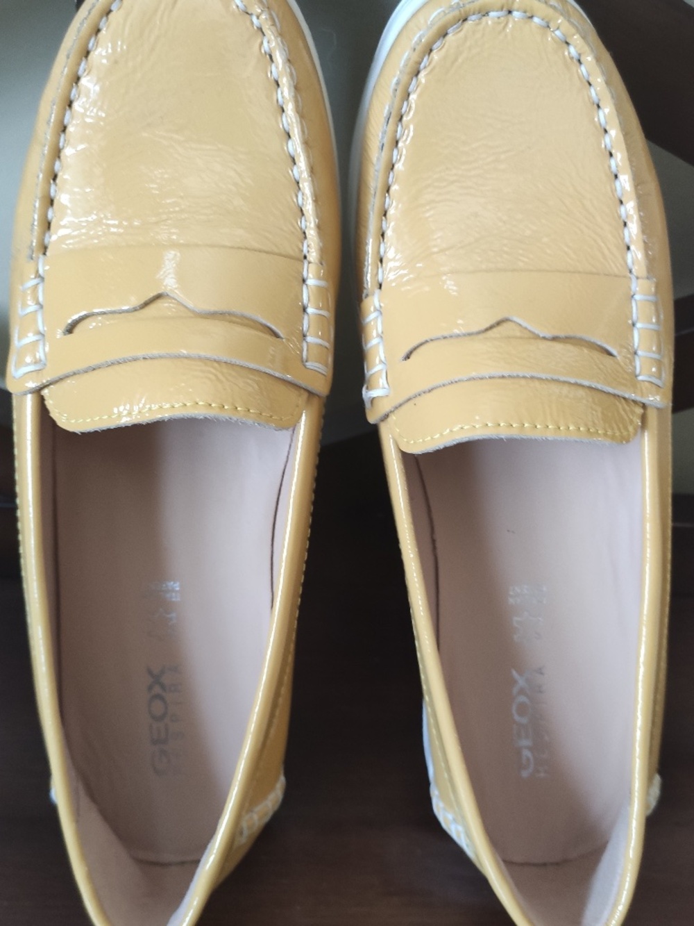 GEOX Respira Patent Leather Loafers, Size EU 38 / US 8